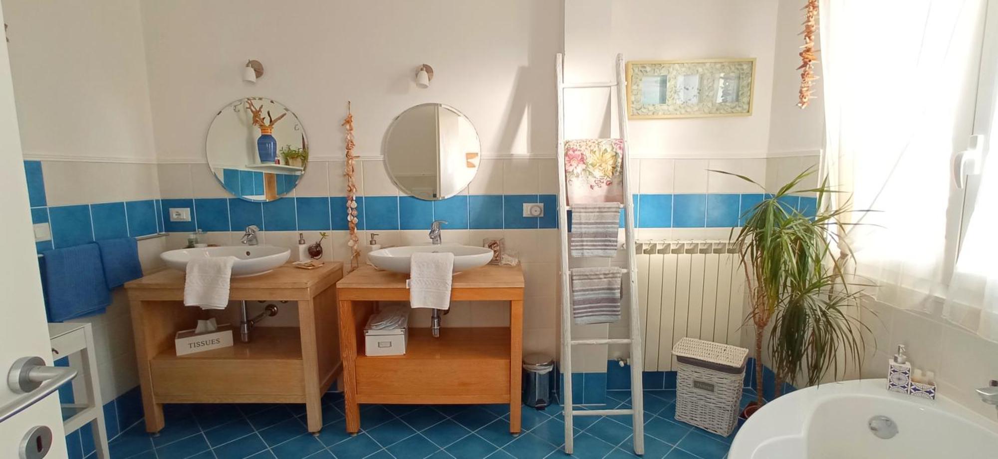 Message In A Bottle Bed And Breakfast กัมโปโรสโซ ภายนอก รูปภาพ