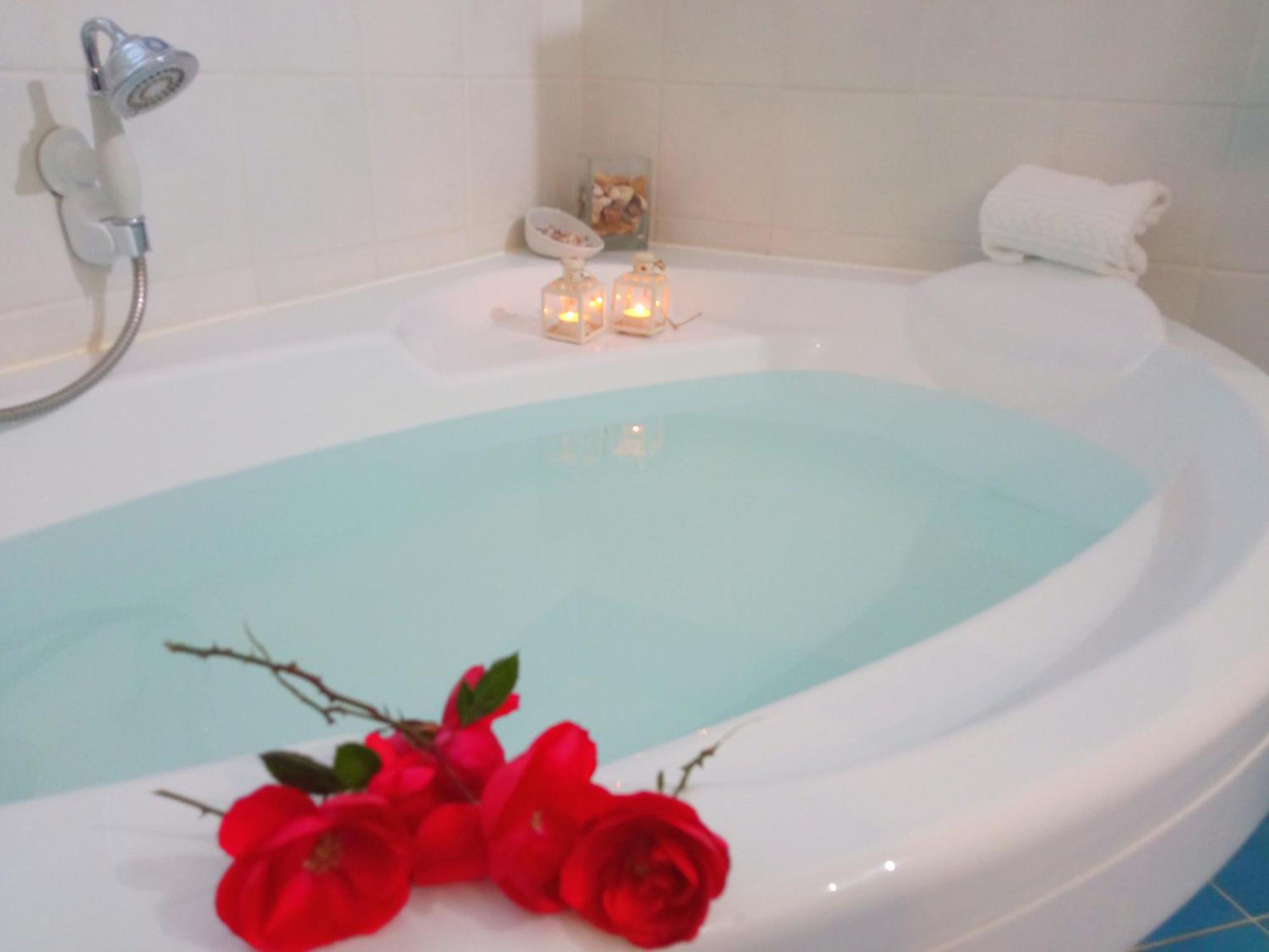 Message In A Bottle Bed And Breakfast กัมโปโรสโซ ภายนอก รูปภาพ
