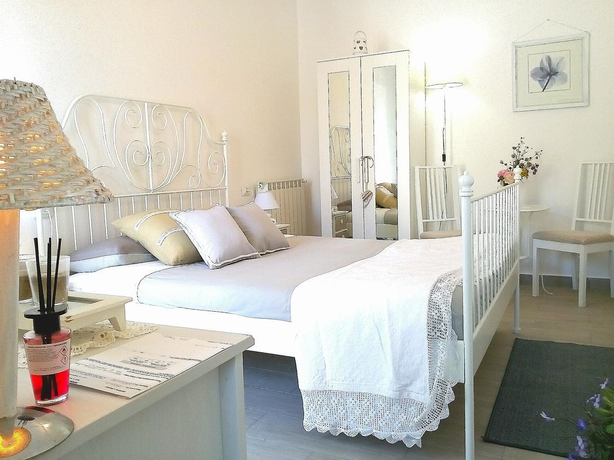 Message In A Bottle Bed And Breakfast กัมโปโรสโซ ภายนอก รูปภาพ